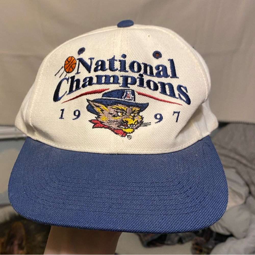 Vintage NCAA Arizona Wildcats Snapback Hat